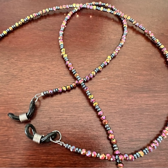 Crystal beaded eyeglass chain, hematite black and iridescent metallics - Picture 8 of 9